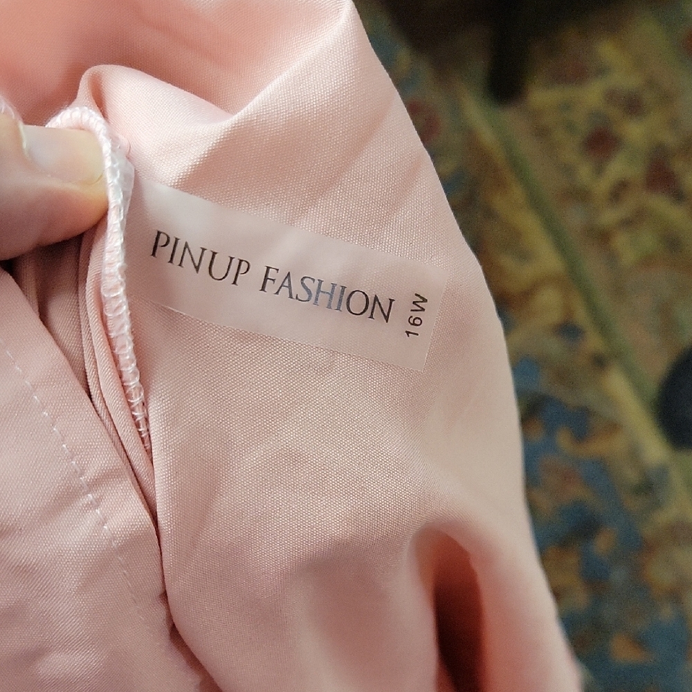 Elegant Pink Smocked Dress - Picture 8 of 8